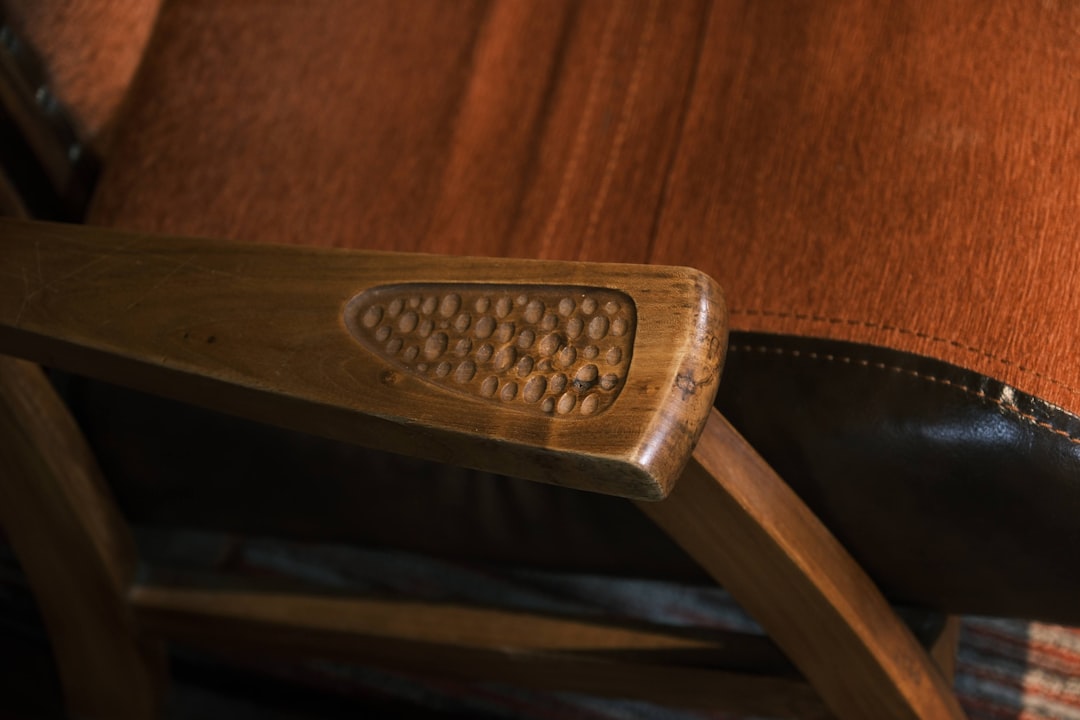 Thumbnail - Leather Detail